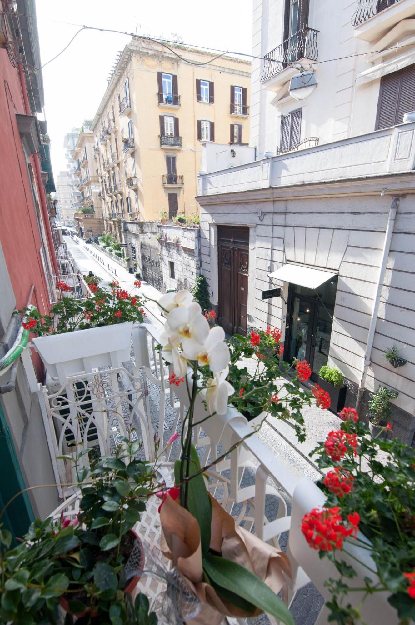 Relais Bijoux Napoli Hotel Exterior foto